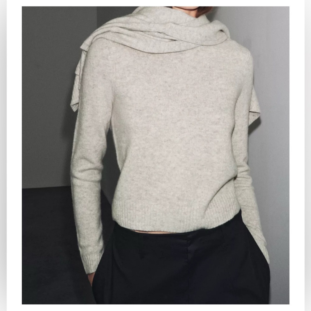 Zara 100% wool long sleeve top - Picture 3 of 3